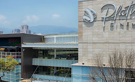 Thumbnail Patio Revoluci&oacute;n 1